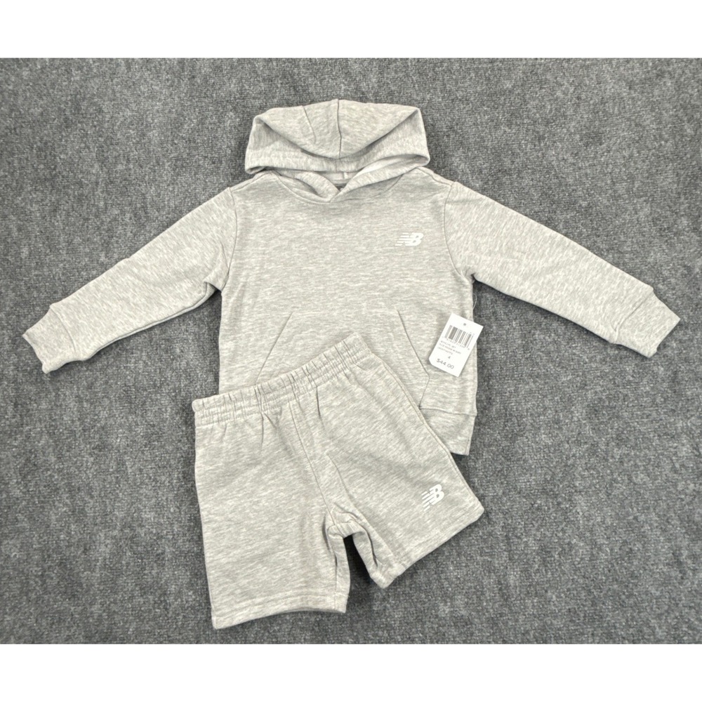 New Balance Boys Size 4 2PC Gray Fleece NB Logo Hoodie Shortโ Set NWT